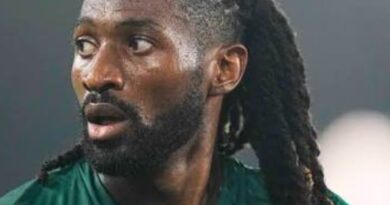 Zambo Anguissa Announces Retirement From International Football